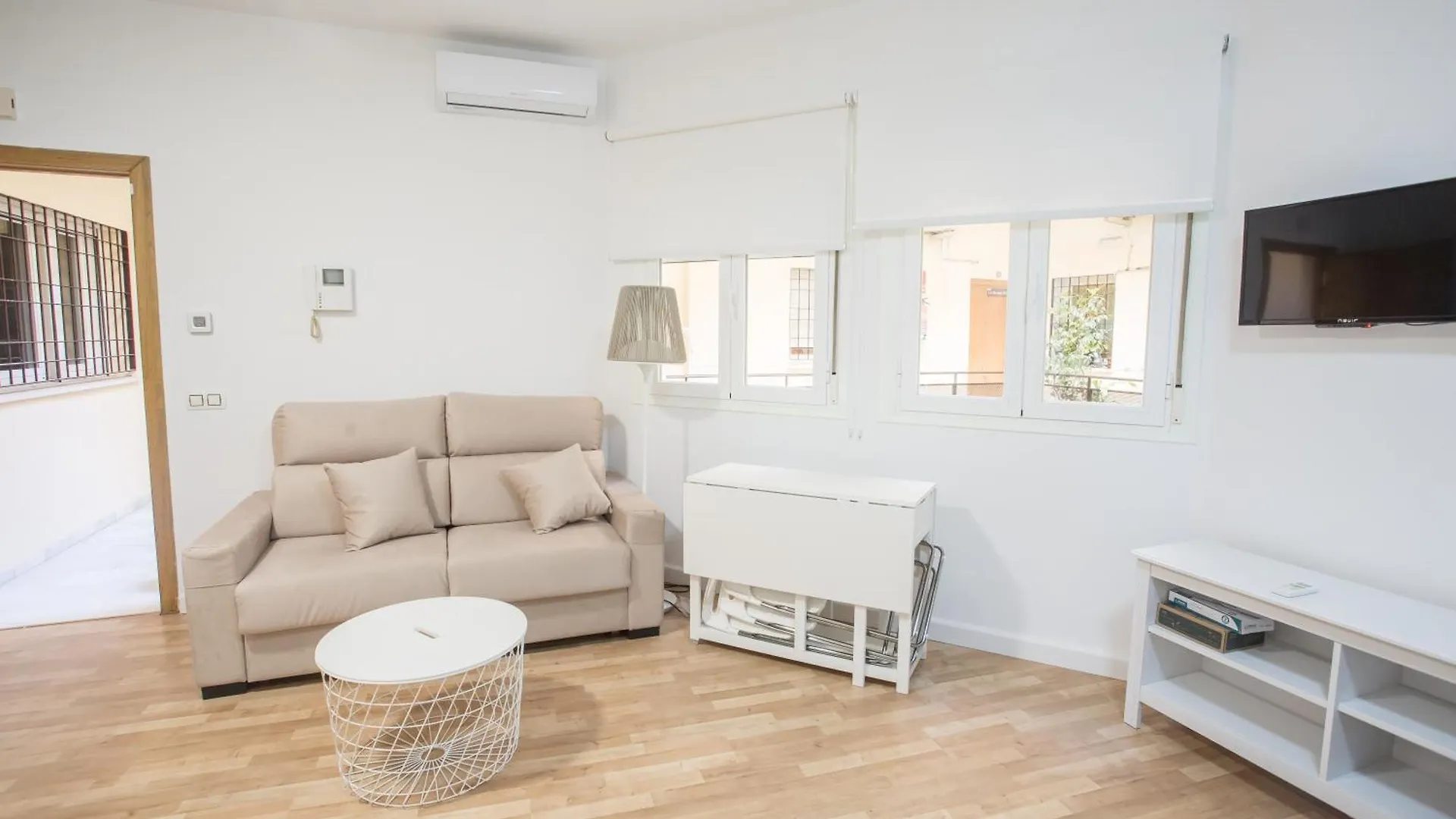 Suncity Petit Studio Apartment Malaga Spain